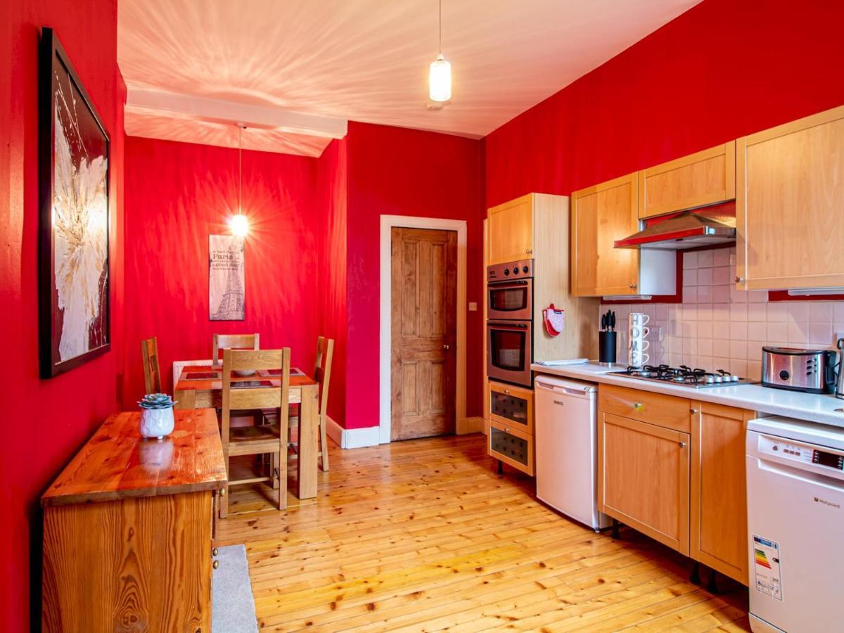 Pass The Keys Beautiful And Bright Georgian Style Morningside Apartment Единбург Екстериор снимка